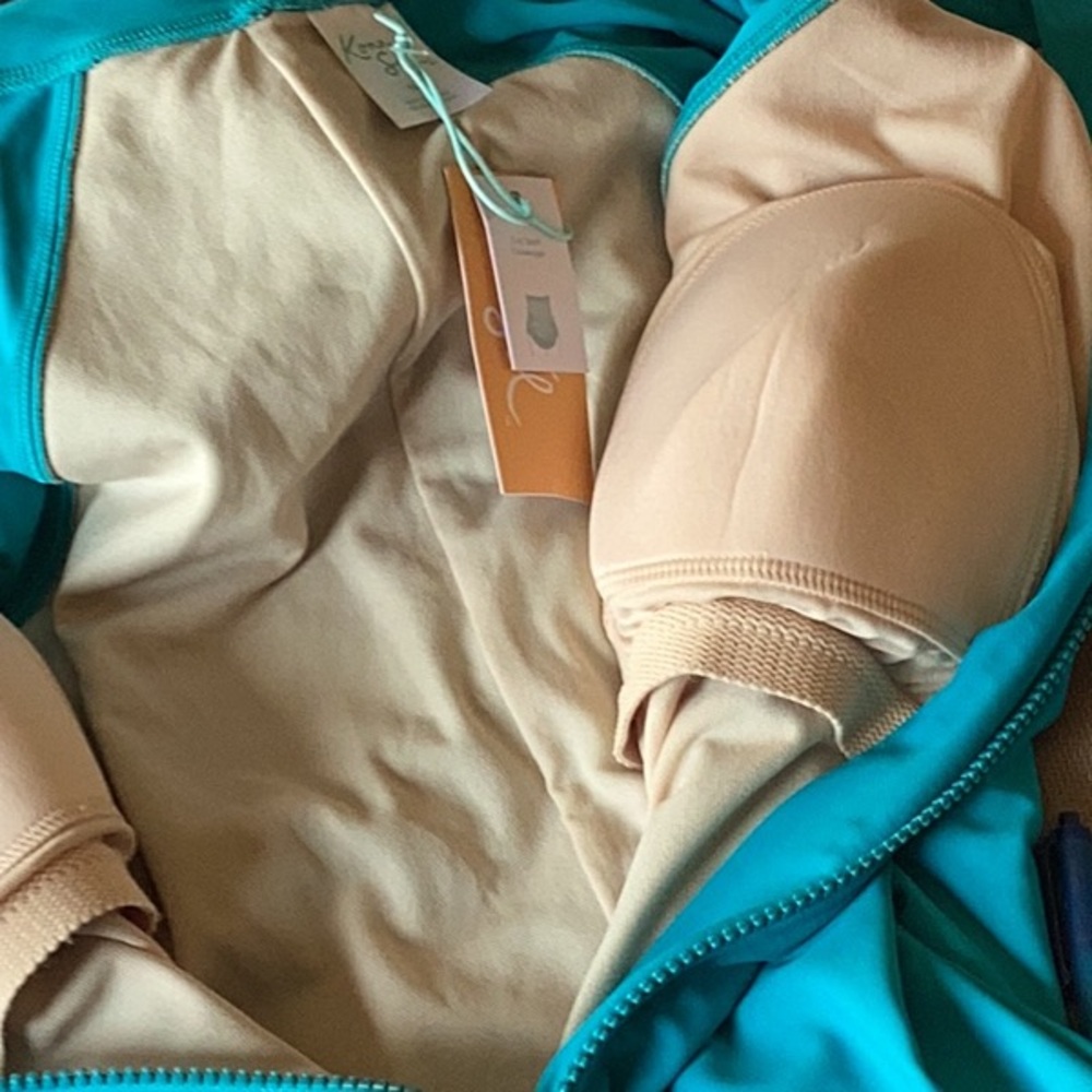 Kona Sol swimsuit. XL (16) - Picture 3 of 3